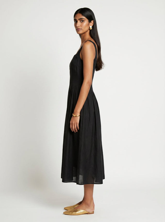 Zoe Sleeveless Black Chanderi Dress - Dress - Mizyana