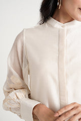 Close-up of the Ivory Abe 2.0 band collar and concealed button placket