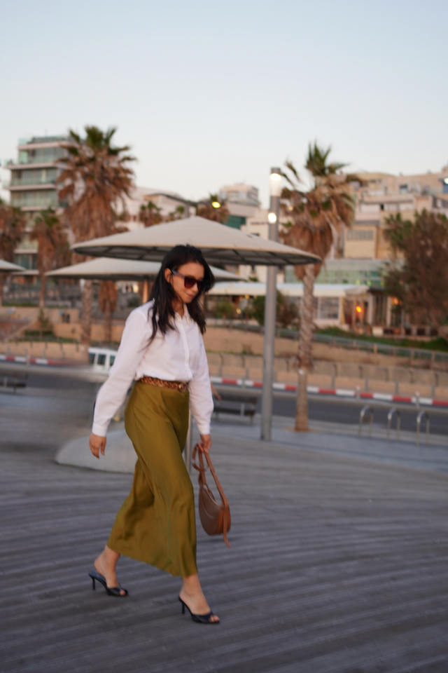 Satin Flared Skirt - Olive