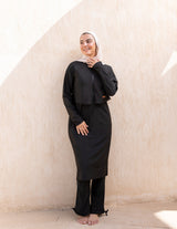 توب سباحة فلو أسود طويل بسحّاب أمامي