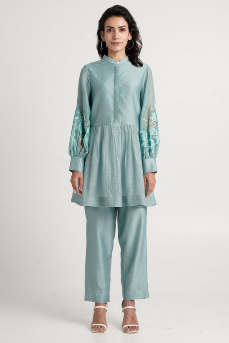Aqua Abe 2.0 - Micro-gathered Peplum Tunic Set - Two-Piece Set - Mizyana