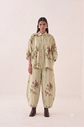 Bagiya Floral Pintuck Top Set - Two-Piece Set - Mizyana