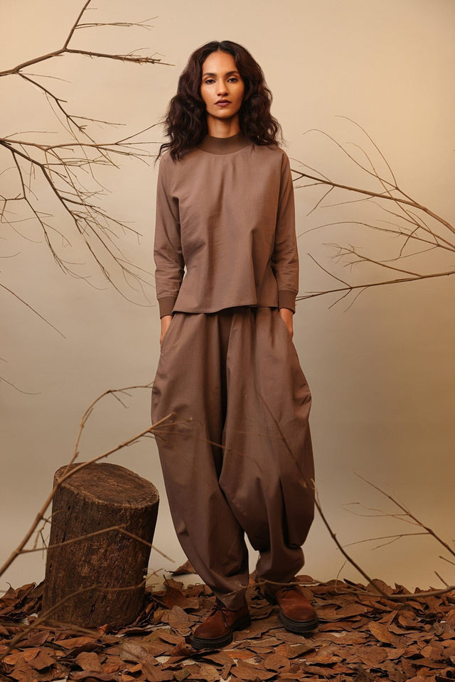 Beige Balloon Pants - Trousers - Mizyana