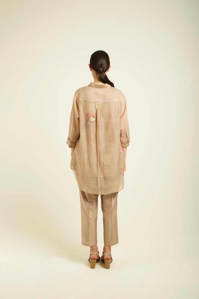 Beige Shirt In Mul Chanderi With Straight Pants In Silk Chanderi - Two-Piece Set - Mizyana