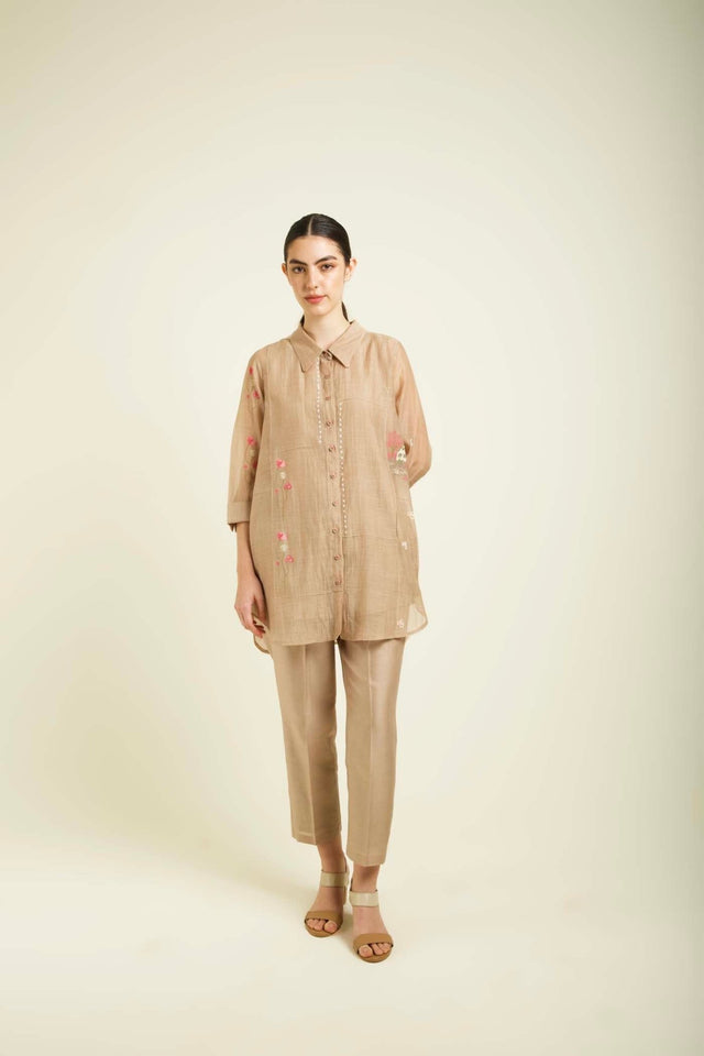 Beige Shirt In Mul Chanderi With Straight Pants In Silk Chanderi - Two-Piece Set - Mizyana