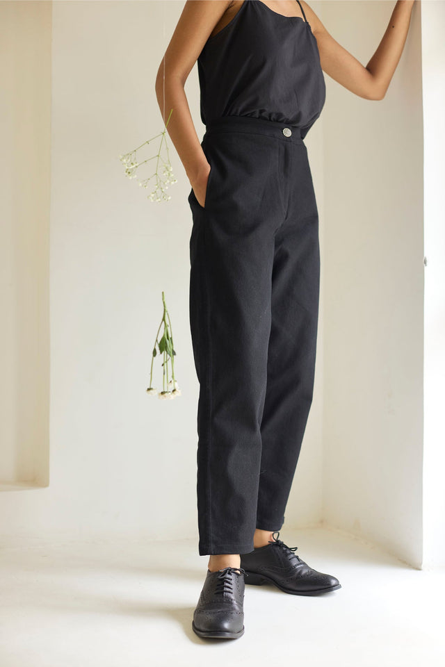 Black Denim Straight Pants - Trousers - Mizyana