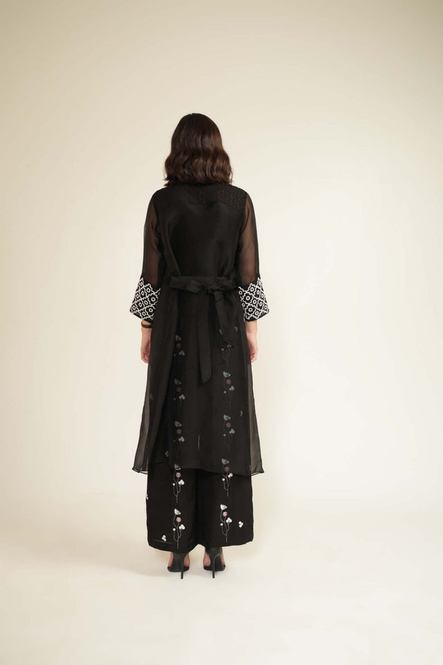 Black Organza Jacket with Embroided Sleeves and Printed Flared Pants in Linen - Two-Piece Set - Mizyana
