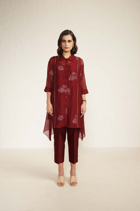Burgundy Mul Chanderi Shirt with Embroidery And Silk Chanderi Pants - Two-Piece Set - Mizyana