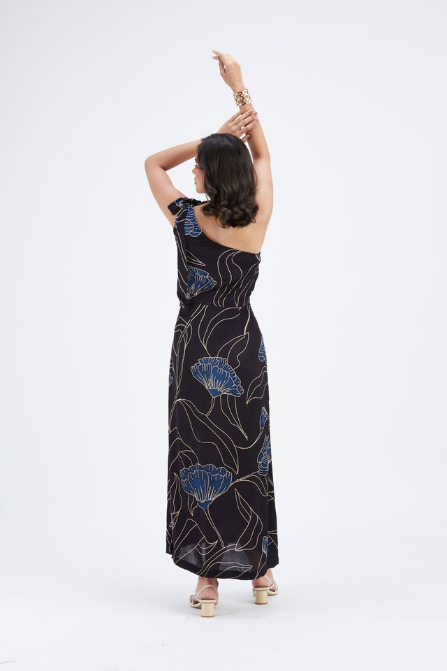 Cecilia Black dress - Dress - Mizyana