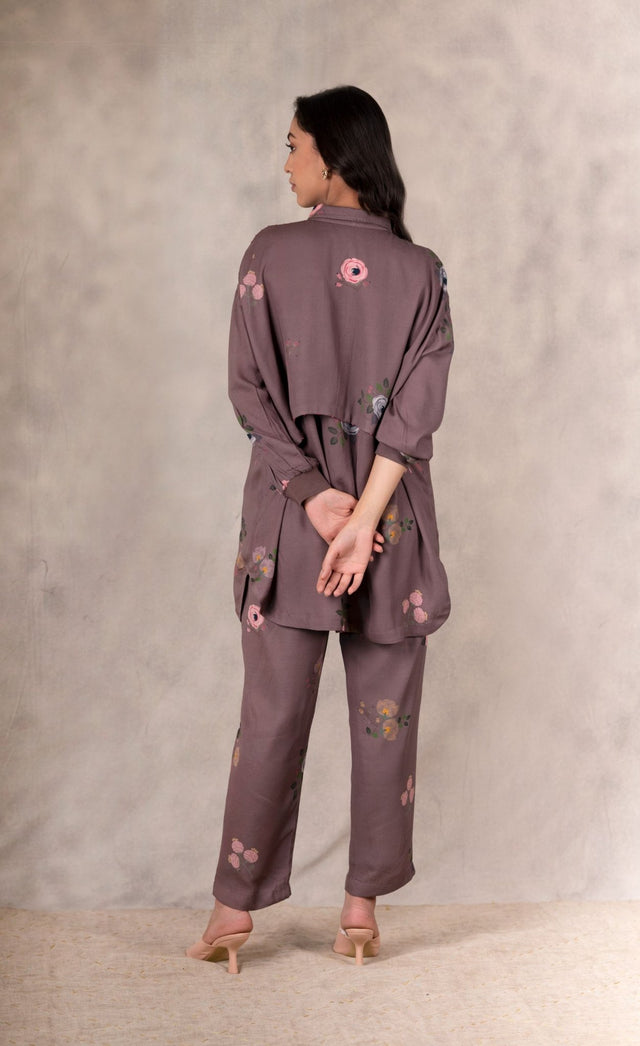 Coffee Eden Print Pants In Georgette Moss - Trousers - Mizyana
