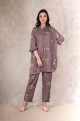 Coffee Eden Print Pants In Georgette Moss - Trousers - Mizyana