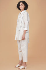 Cross stitch embroidery shirt in silk chanderi and straight pant in silk chanderi - Two-Piece Set - Mizyana