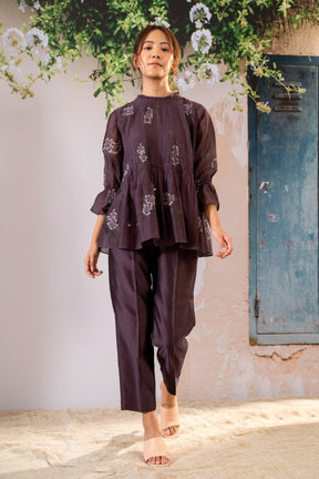 Dahlia Print Pin Tucked Top And Pant Set In Chanderi - Two-Piece Set - Mizyana
