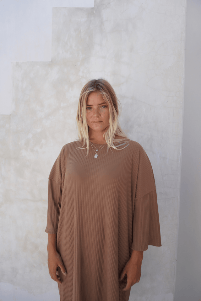 Eva ribbed dress - Beige - Dress - Mizyana