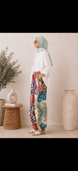 Floral Print Balloon Leg Linen Trousers - Trousers - Mizyana
