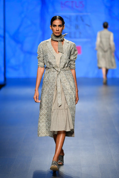 Grey Tissue Silk Jacket - Jacket - Mizyana