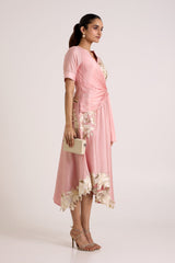 Ice Pink Raizin - Crossover Scarf Midi Dress - Dress - Mizyana