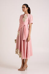 Ice Pink Raizin - Crossover Scarf Midi Dress - Dress - Mizyana