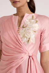 Ice Pink Raizin - Crossover Scarf Midi Dress - Dress - Mizyana