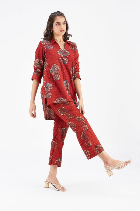 Inya Red kurta set - Two-Piece Set - Mizyana