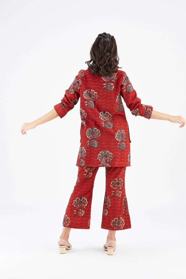 Inya Red kurta set - Two-Piece Set - Mizyana