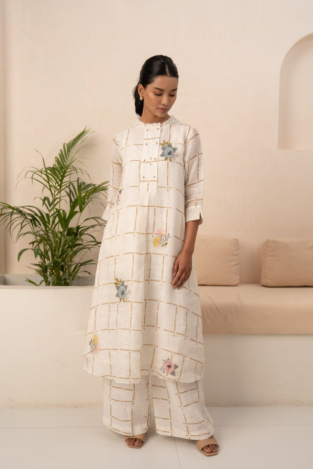 IVORY EMBROIDERED LINEN CHECKS TUNIC + CHECKS PANT - Two-Piece Set - Mizyana