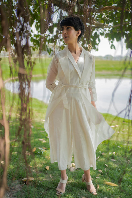 Ivory Jumpsuit and Applique Sleeve Jacket - Two-Piece Set - Mizyana