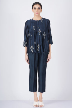 Ivory leaf printed front pleated shirt with solid pant eated - Two-Piece Set - Mizyana