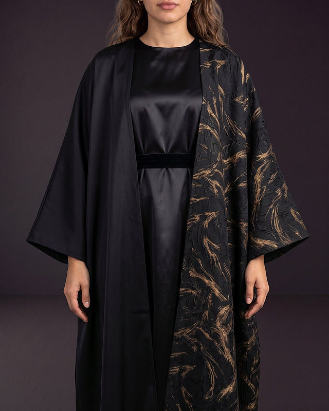 La Reine Modern Luxurious Crepe Abaya - Abaya - Mizyana