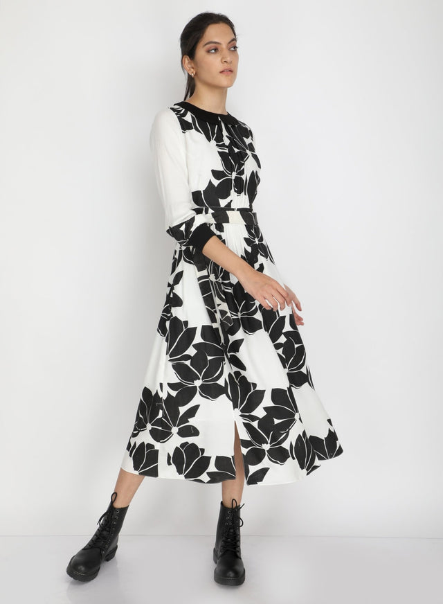 Lotus print dress - Dress - Mizyana