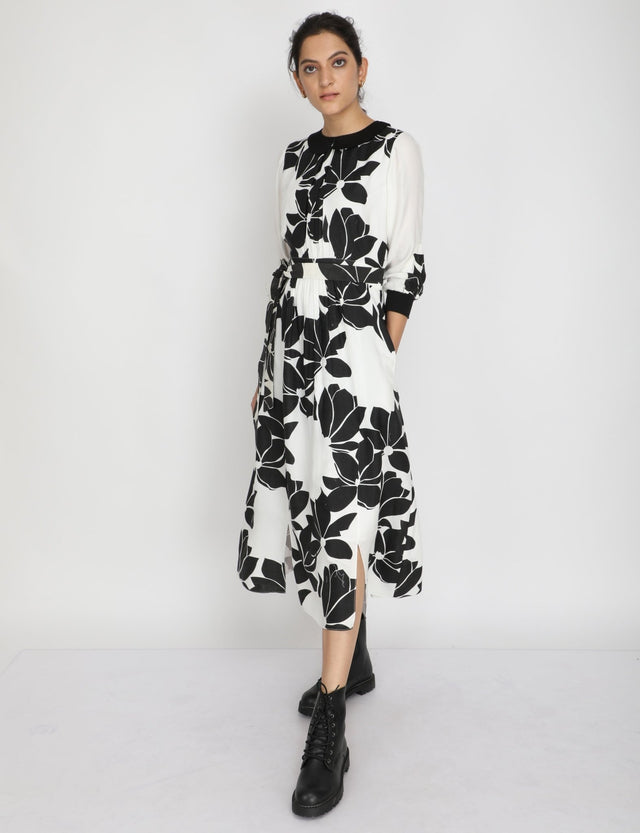 Lotus print dress - Dress - Mizyana