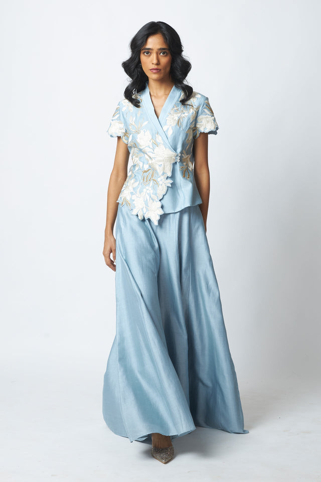 Marisol - Window Wrap Vest & Divided Skirt - Two-Piece Set - Mizyana