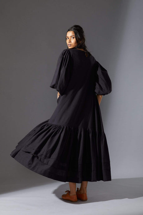 Mati Kaavya Black Dress - Dress - Mizyana