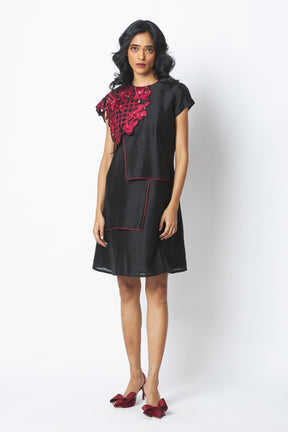 Monica - Shoulder Bib Ladder Dress - Dress - Mizyana