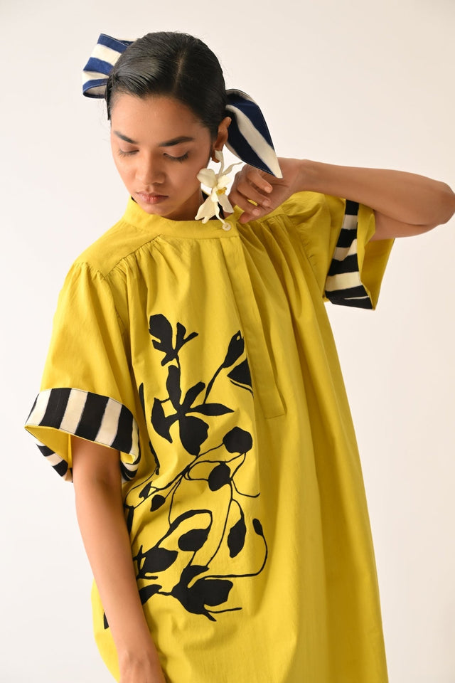 Mono CITRUS Beach Appliqu√© Dress - Dress - Mizyana