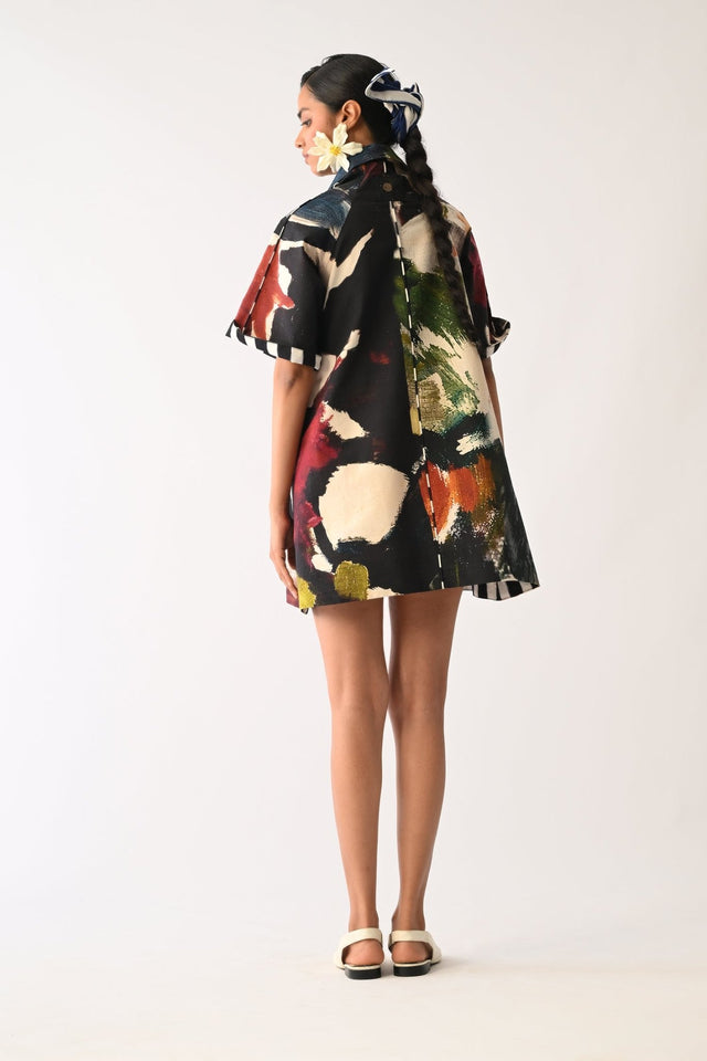 Noir Trench Aline Short Dress - Dress - Mizyana