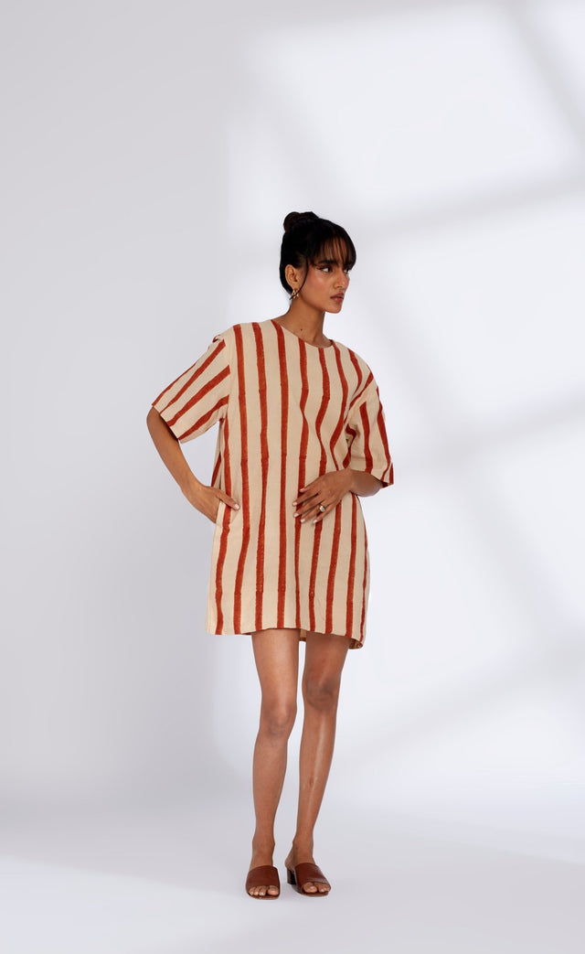 Oasis White Dress - Dress - Mizyana