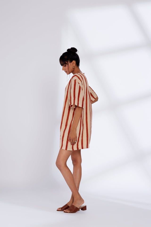 Oasis White Dress - Dress - Mizyana