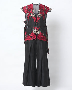Pilar Floral Applique Chanderi Silk Cape and Pant Three-Piece Set - Three-Piece Set - Mizyana
