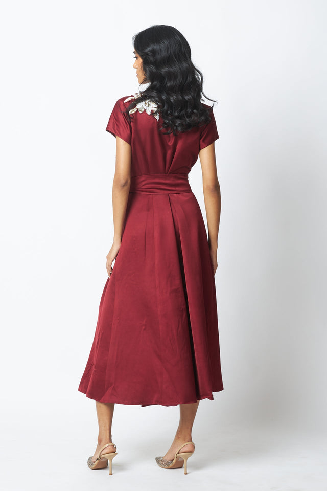 Ravena - Floral Broach Long Wrap Dress - Dress - Mizyana