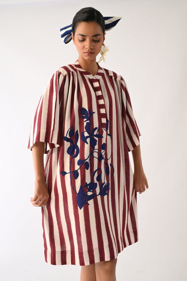 Revolt Bric Beach Appliqu√© Dress - Dress - Mizyana