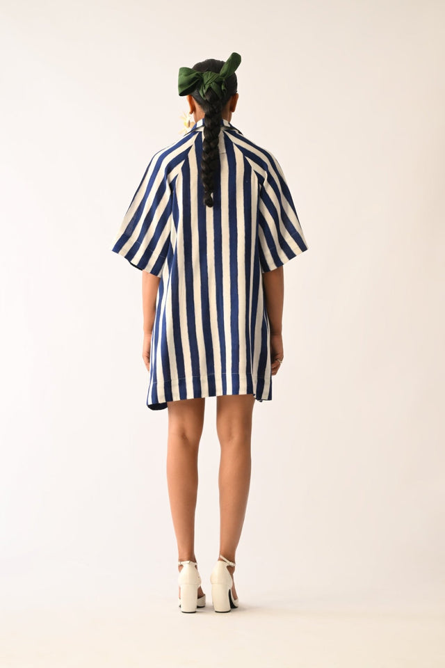 Revolt RB Trench Aline Short Appliqu√© Dress - Dress - Mizyana