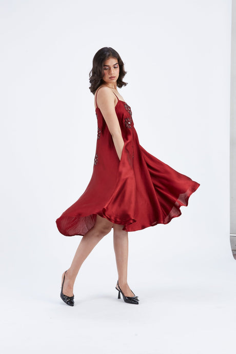 Reya Red dress - Dress - Mizyana