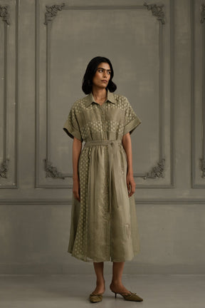 Sage Green Lace Dress With Belt And Embroidery - Dress - Mizyana