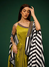 Stria Pleat dress Cape set - Two-Piece Set - Mizyana