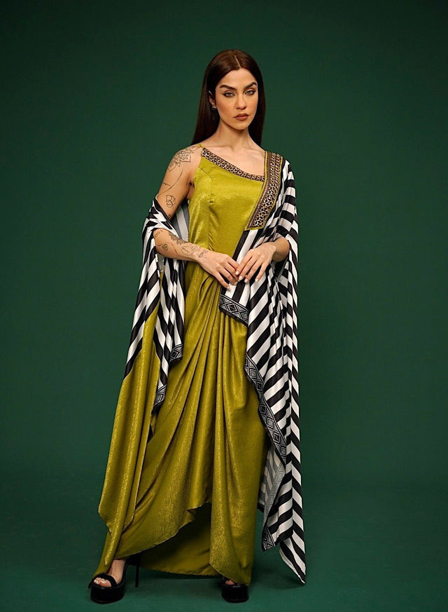 Stria Pleat dress Cape set - Two-Piece Set - Mizyana