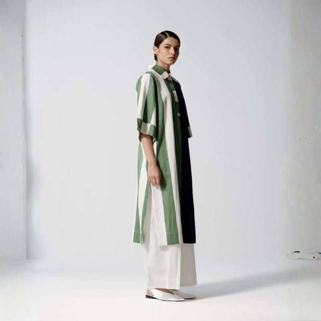 White Pleated Pants